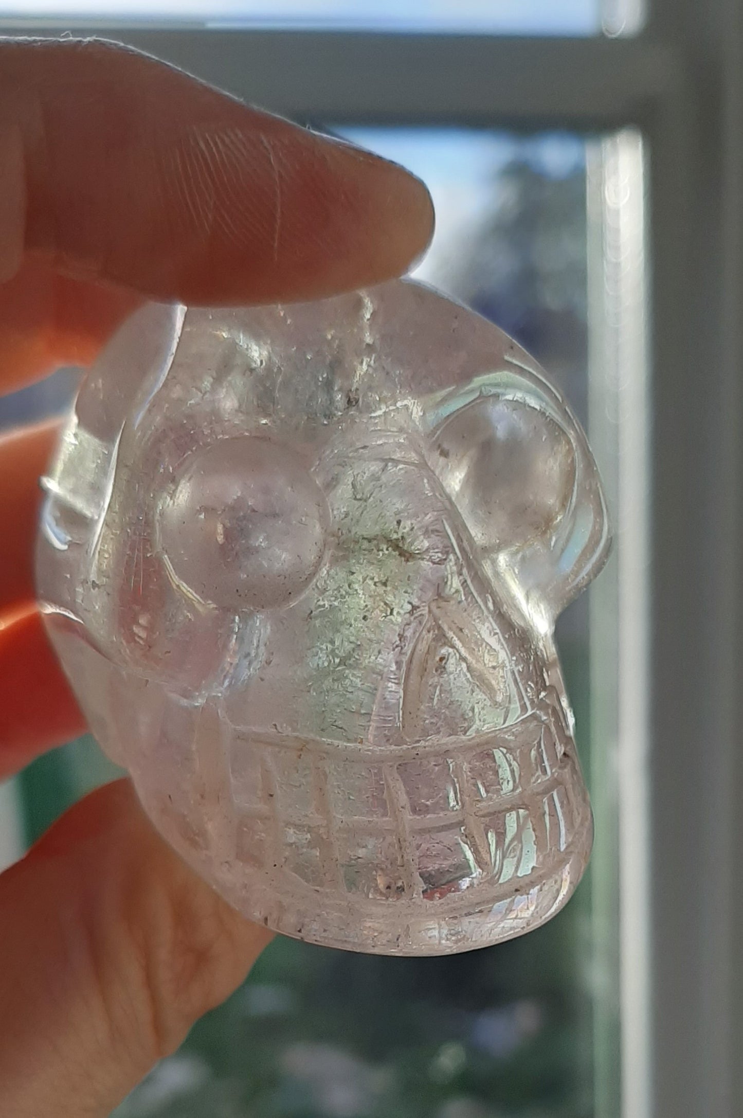 Aura Quartz Skull 4cm/5.5cm