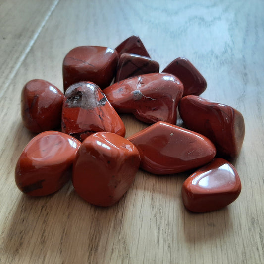 Red Jasper Tumblestones (M)