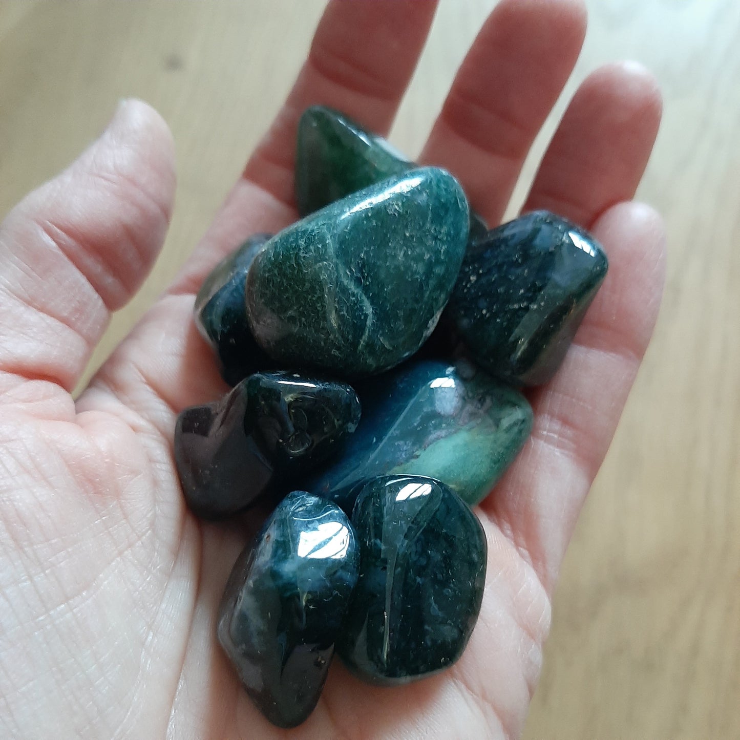 Moss Agate Tumblestone (M)