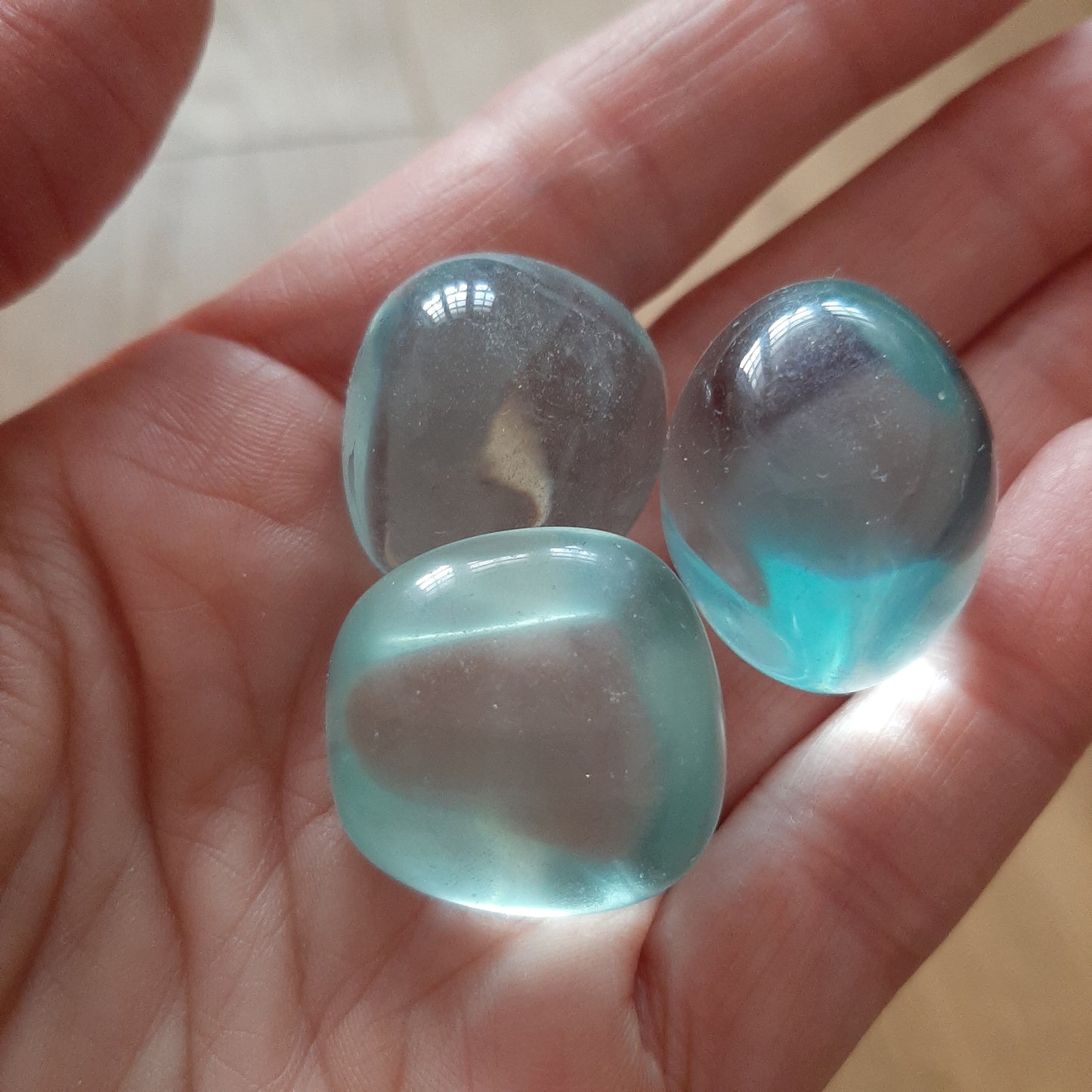 Glass Obsidian Tumblestone (M)