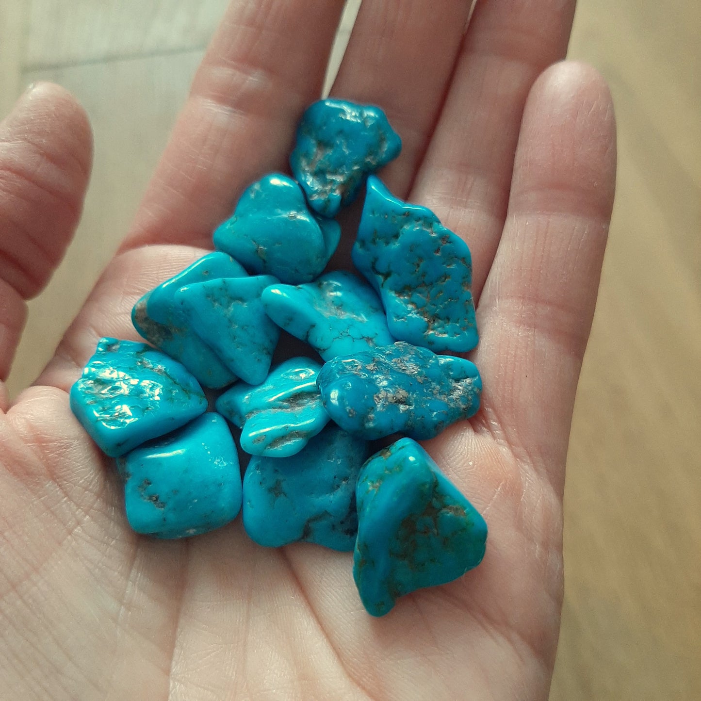 Turquoise Tumblestone (M)