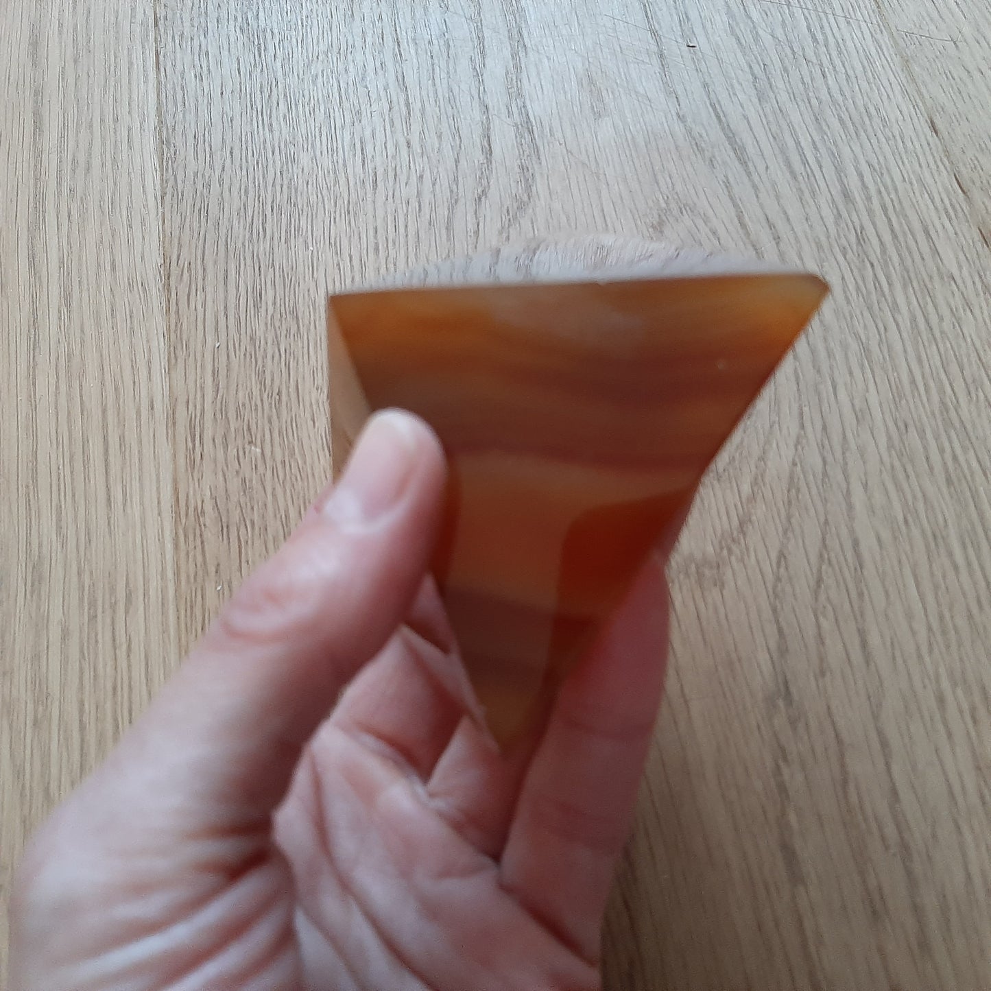 Agate Pyramid 7cm
