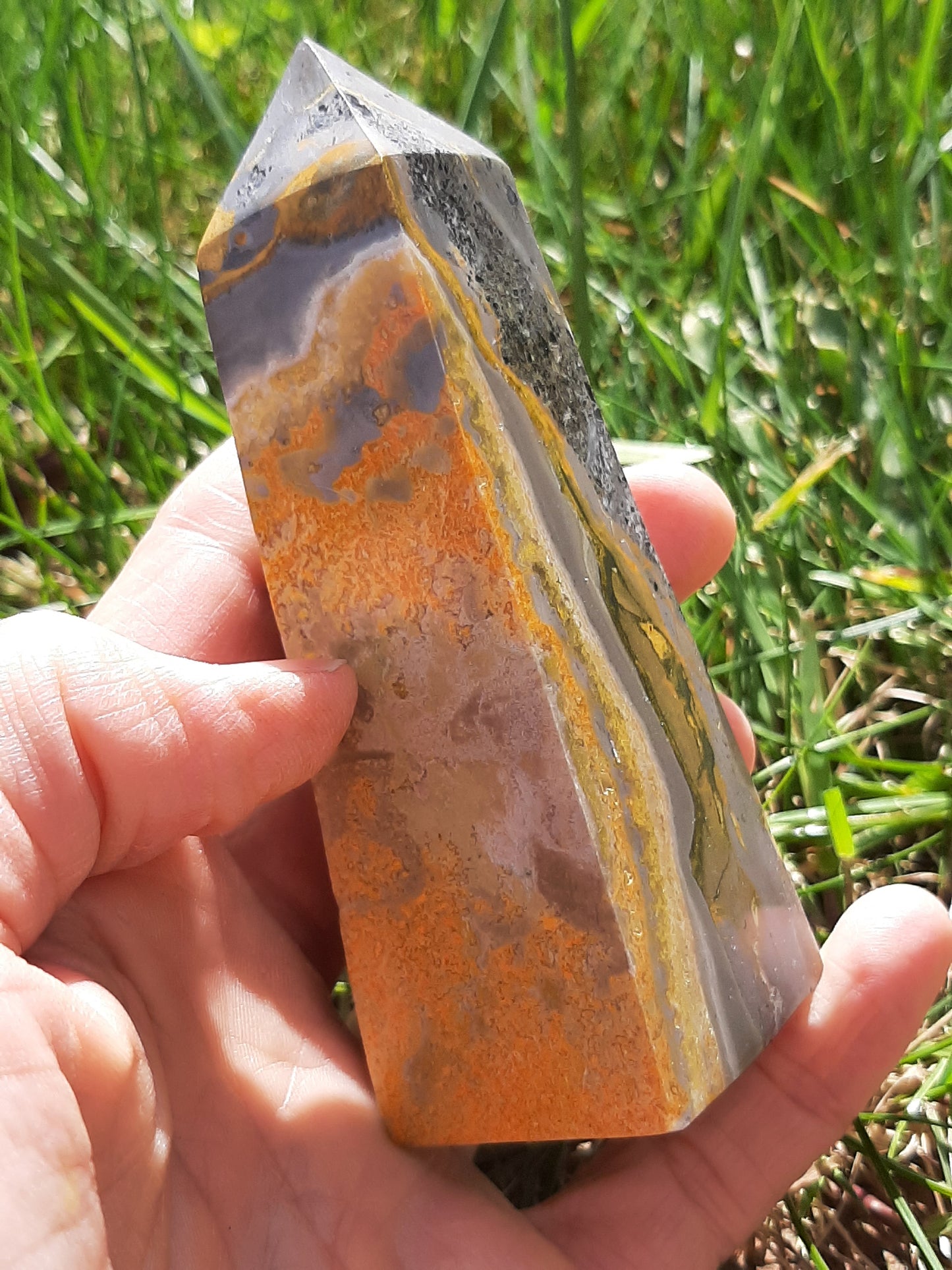 Bumblebee Jasper Tower 10cm