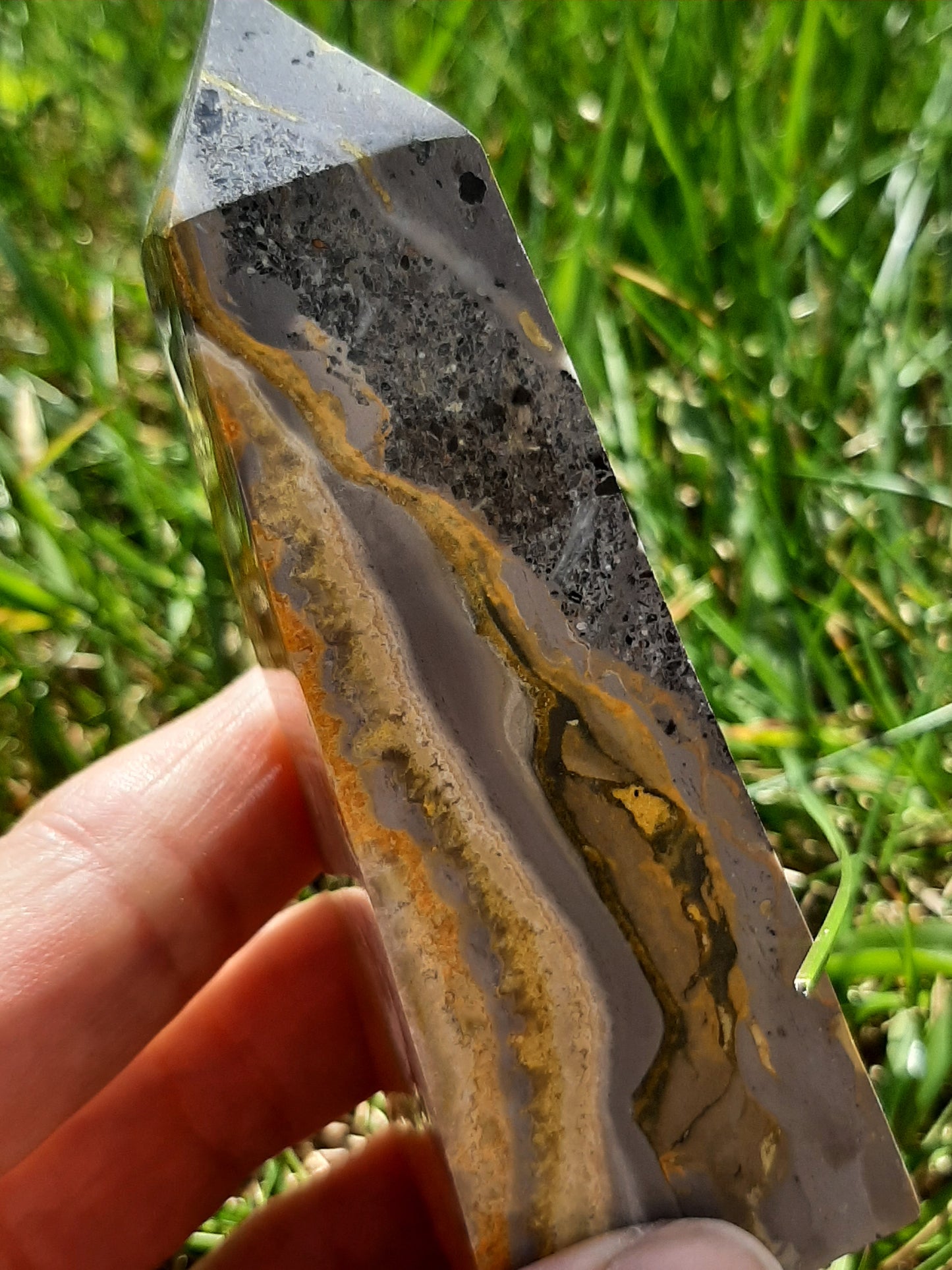 Bumblebee Jasper Tower 10cm