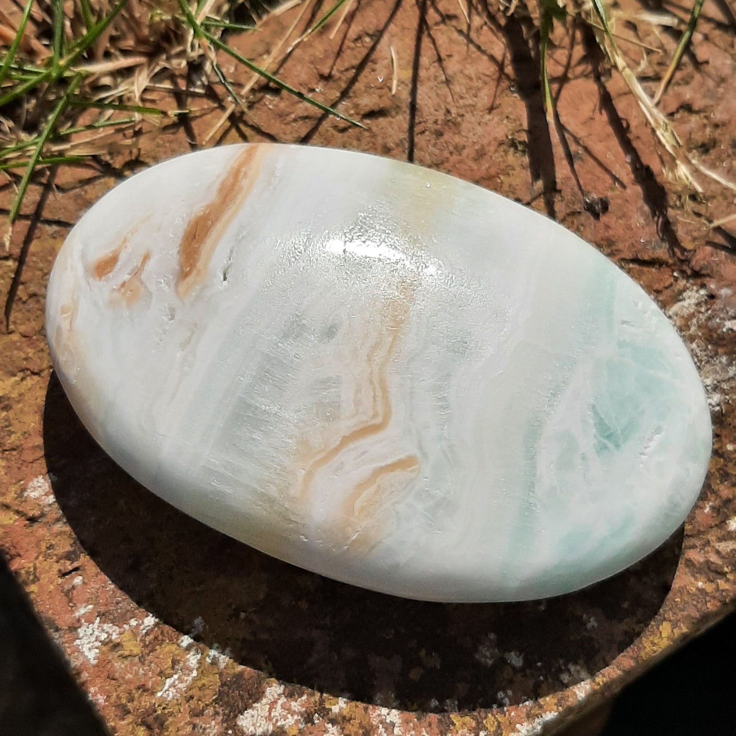 Caribbean Calcite Palmstone 8cm