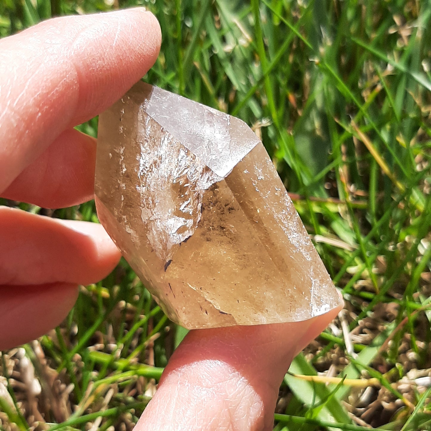 Natural Citrine Point 4cm