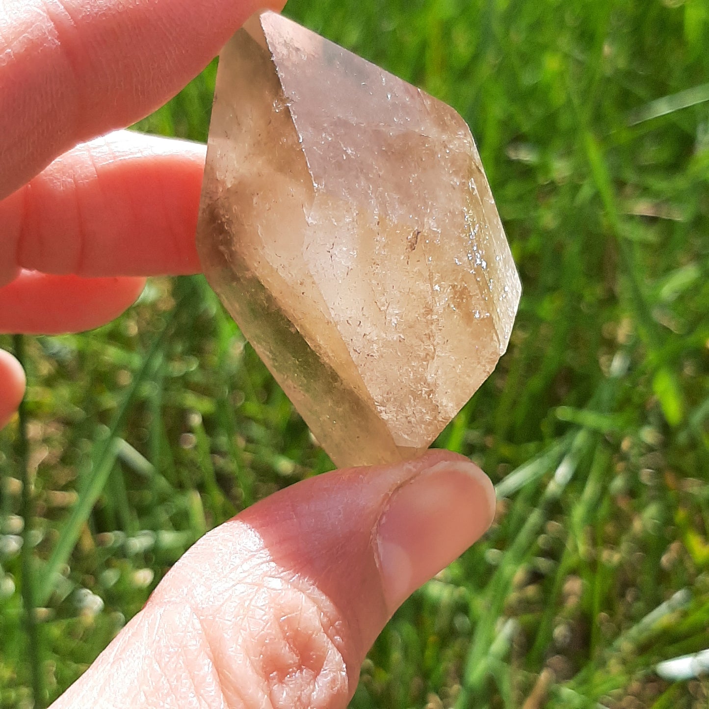 Natural Citrine Point 4cm