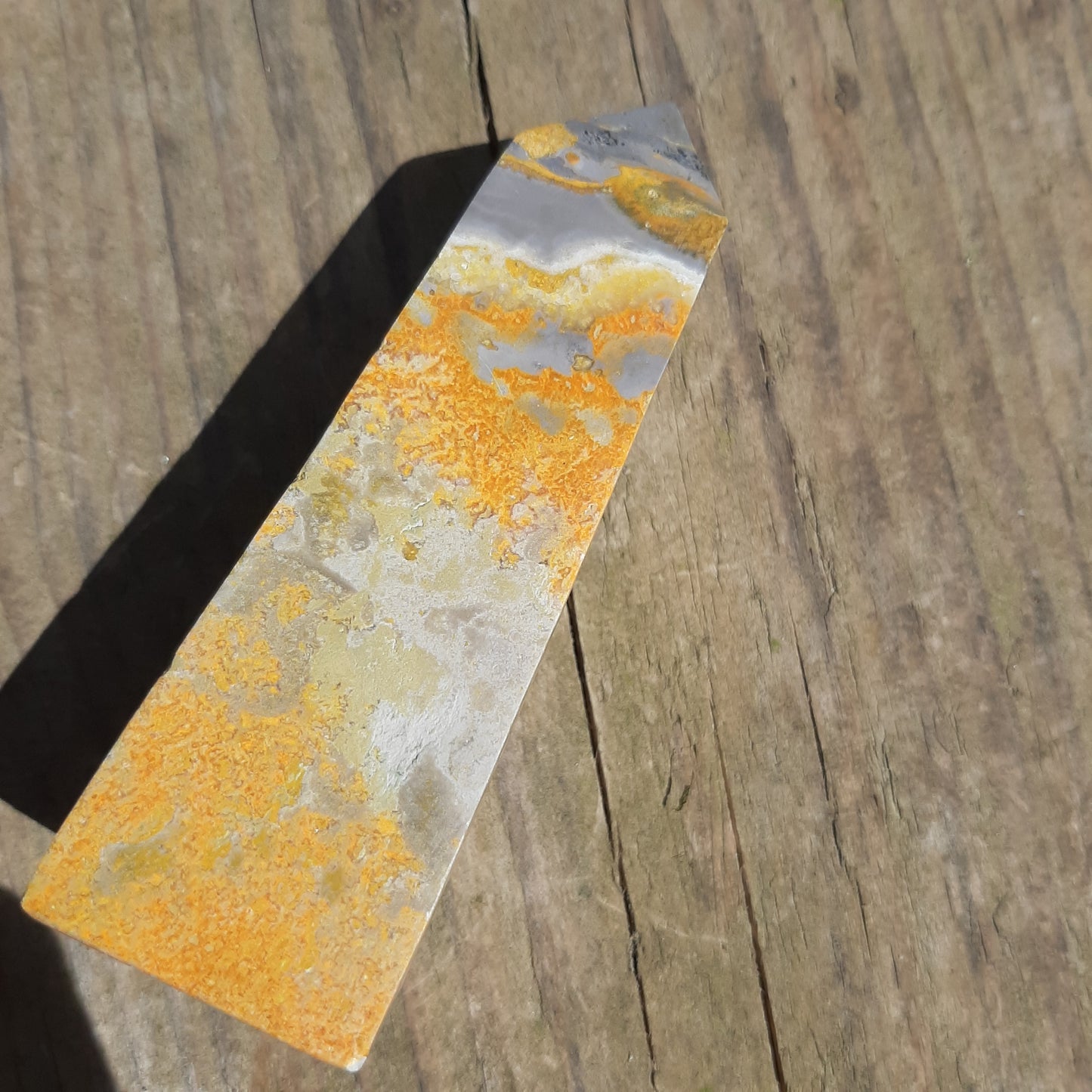Bumblebee Jasper Tower 10cm