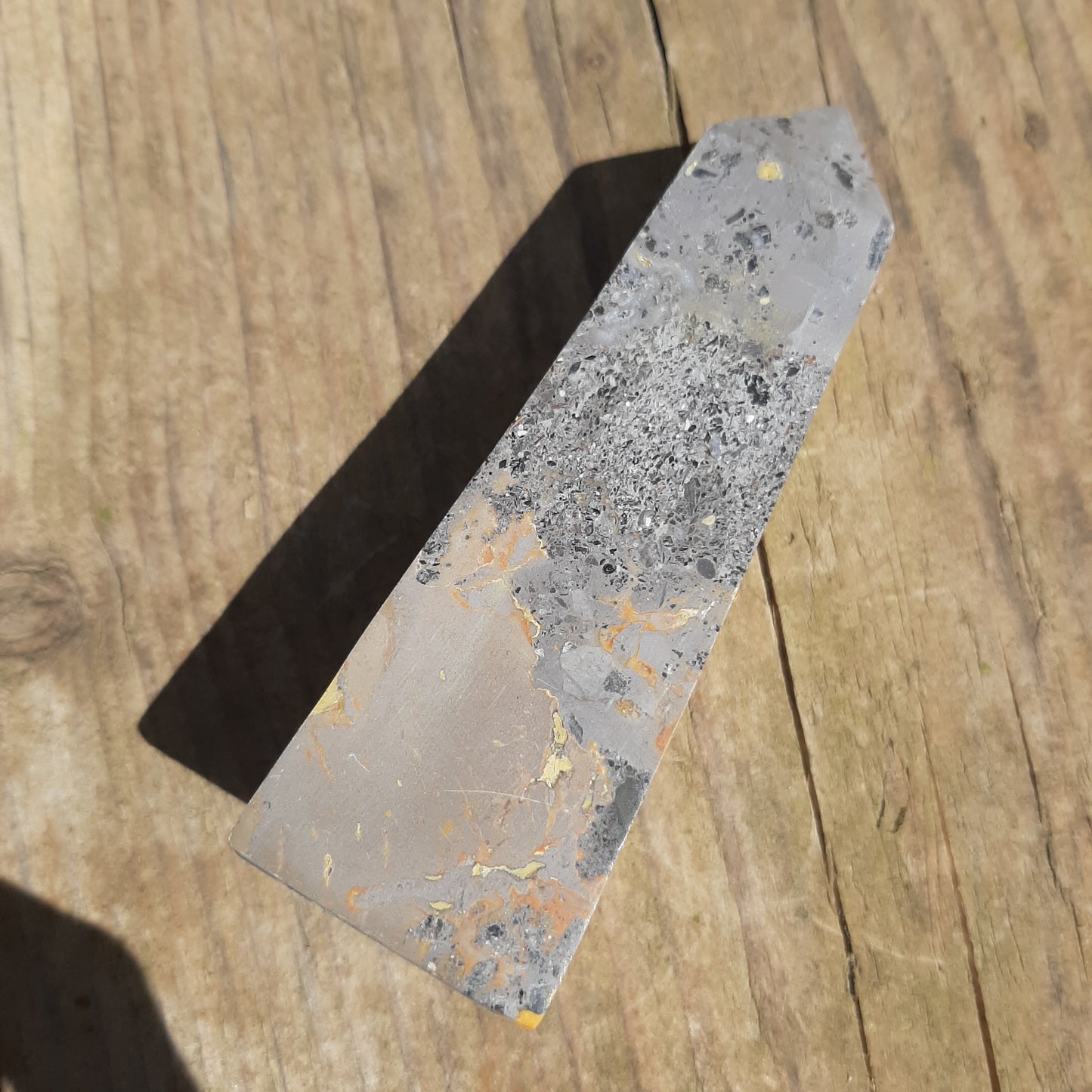 Bumblebee Jasper Tower 10cm