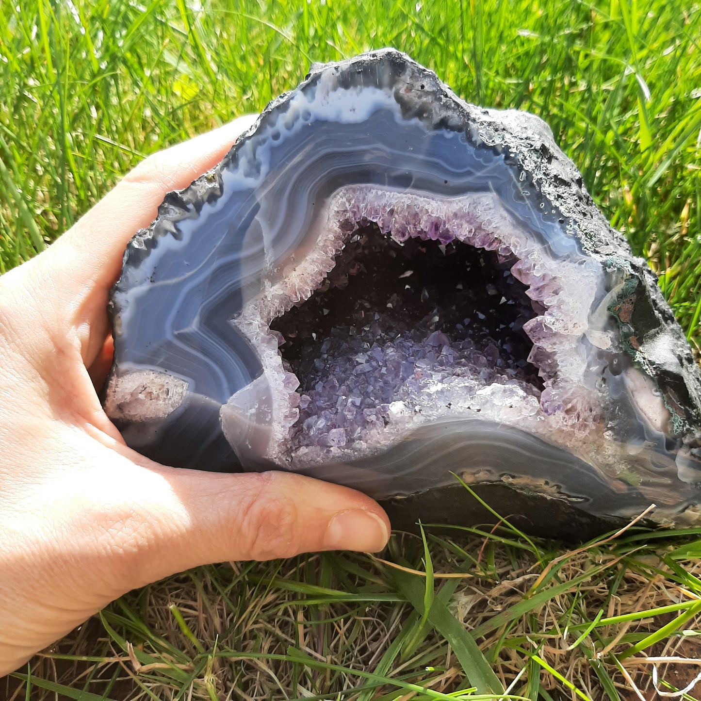 Amethyst Geode 1935g