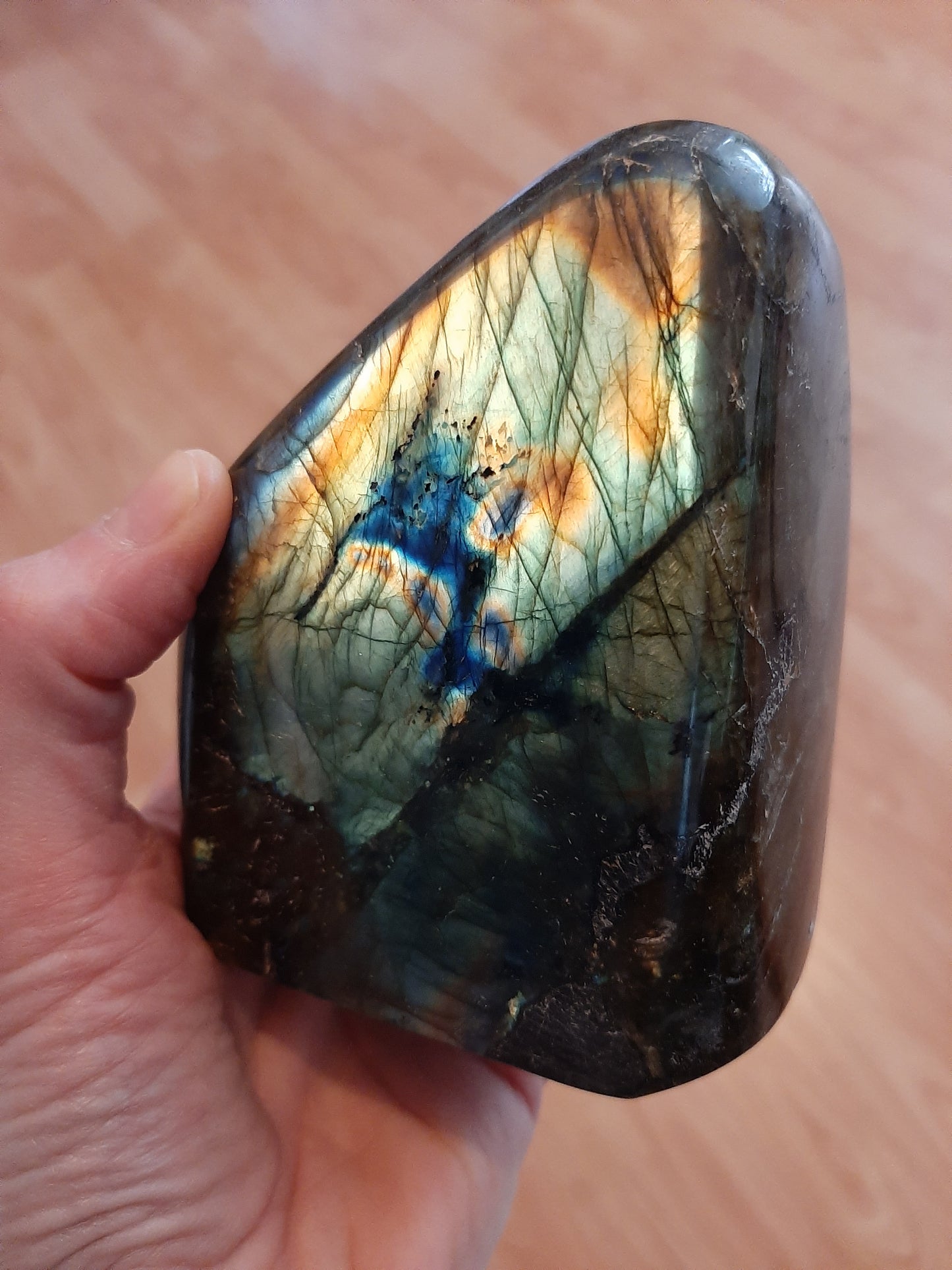 Labradorite Freeform 10cm