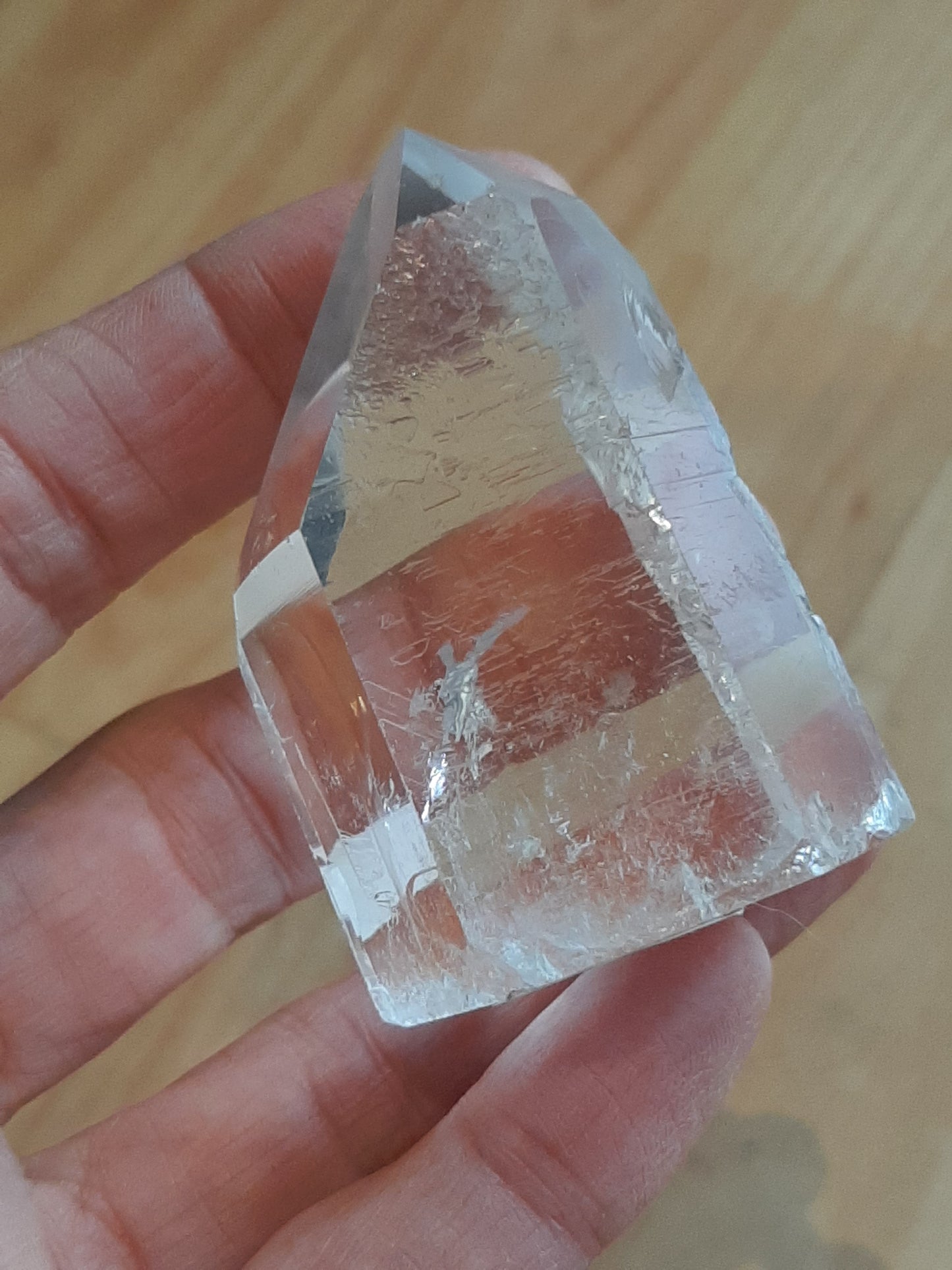 Rainbow Quartz Point 5.5cm