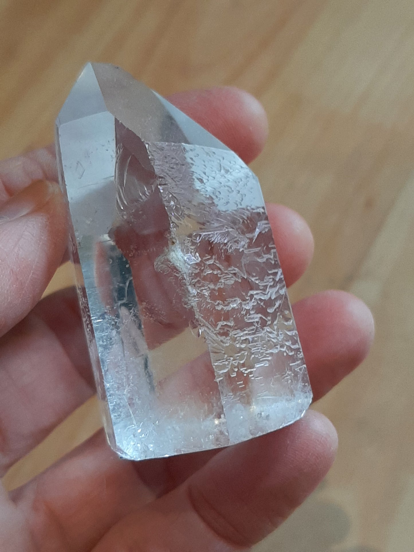 Rainbow Quartz Point 5.5cm