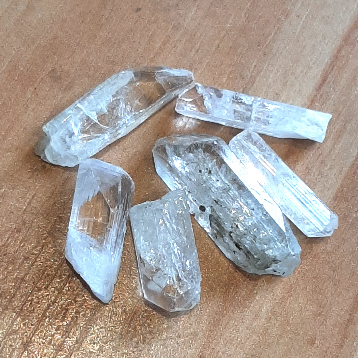 Danburite Natural Stone (S)
