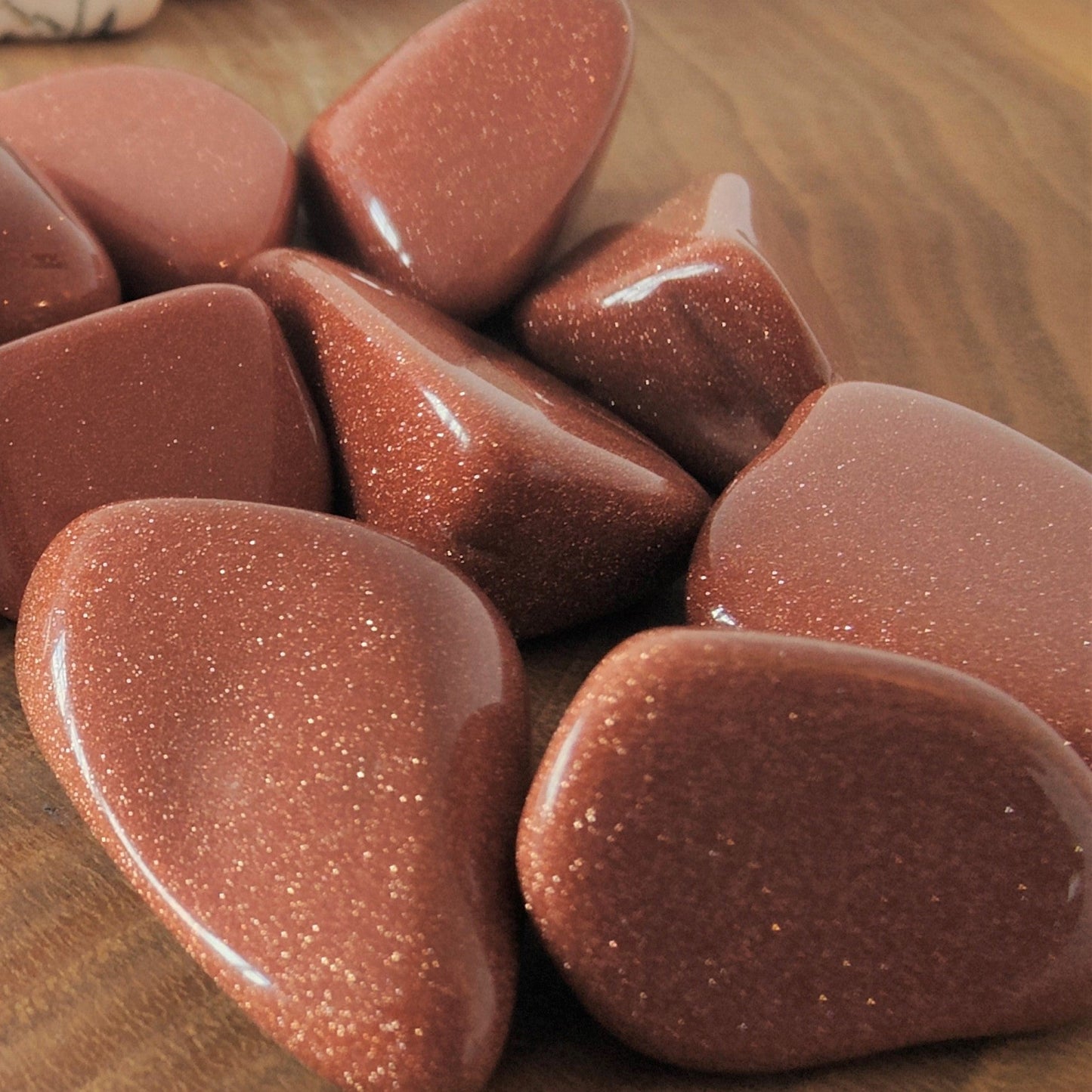 Goldstone Tumblestone (M)