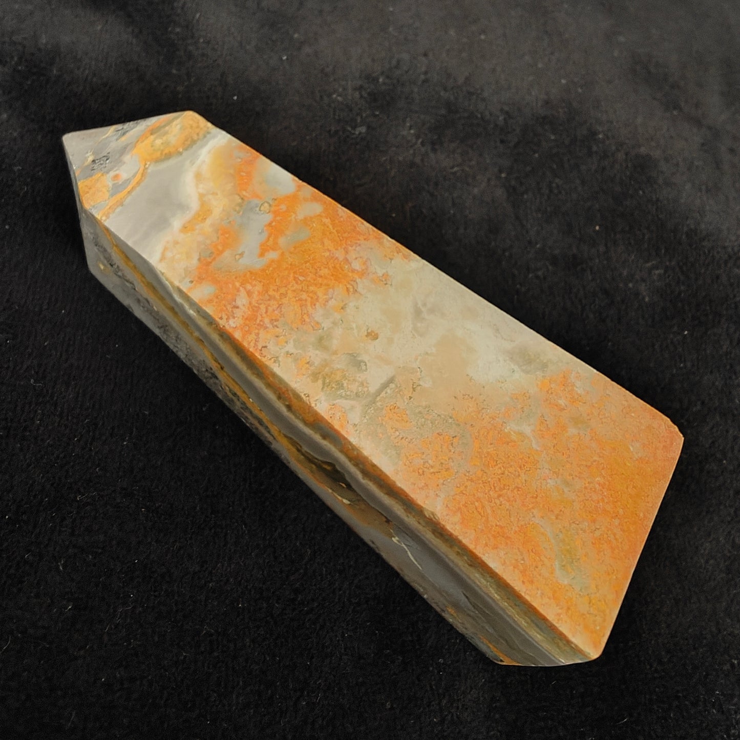 Bumblebee Jasper Tower 10cm