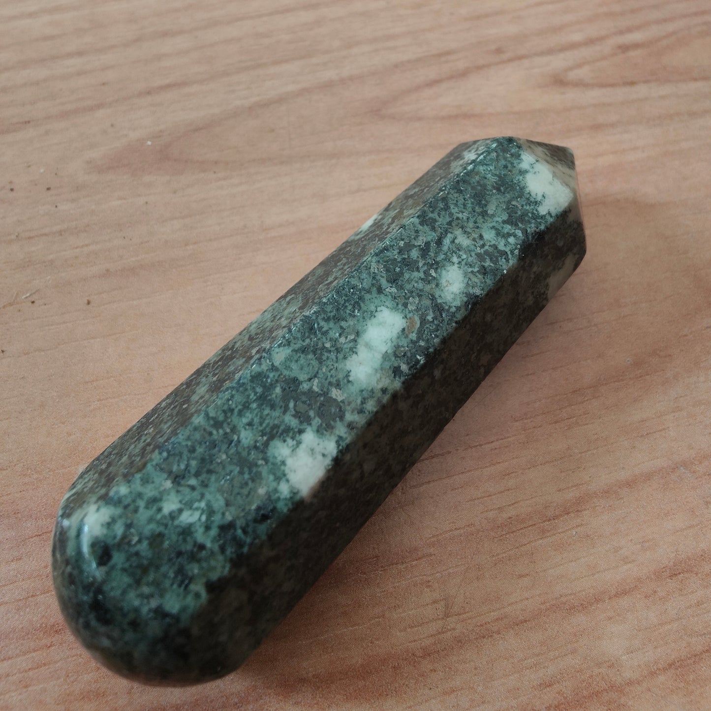 Preseli Bluestone Wand 7cm.