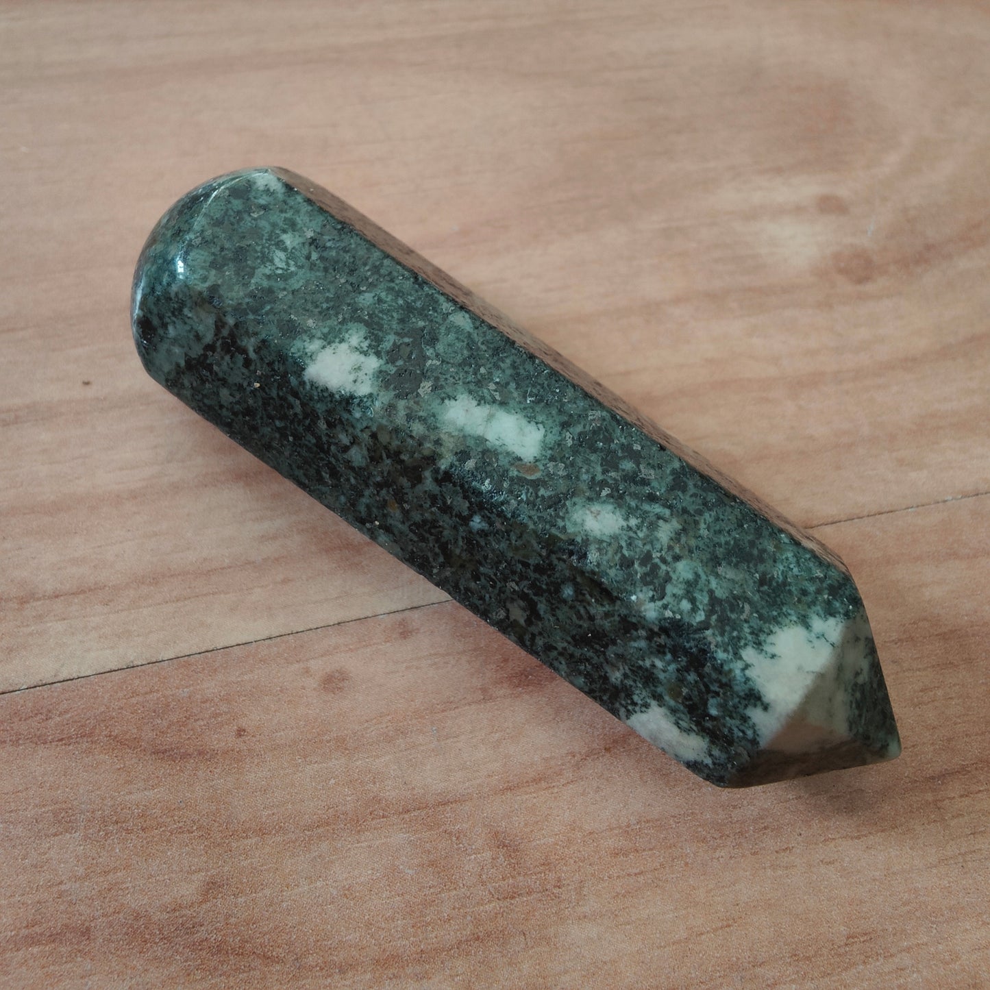 Preseli Bluestone Wand 7cm.