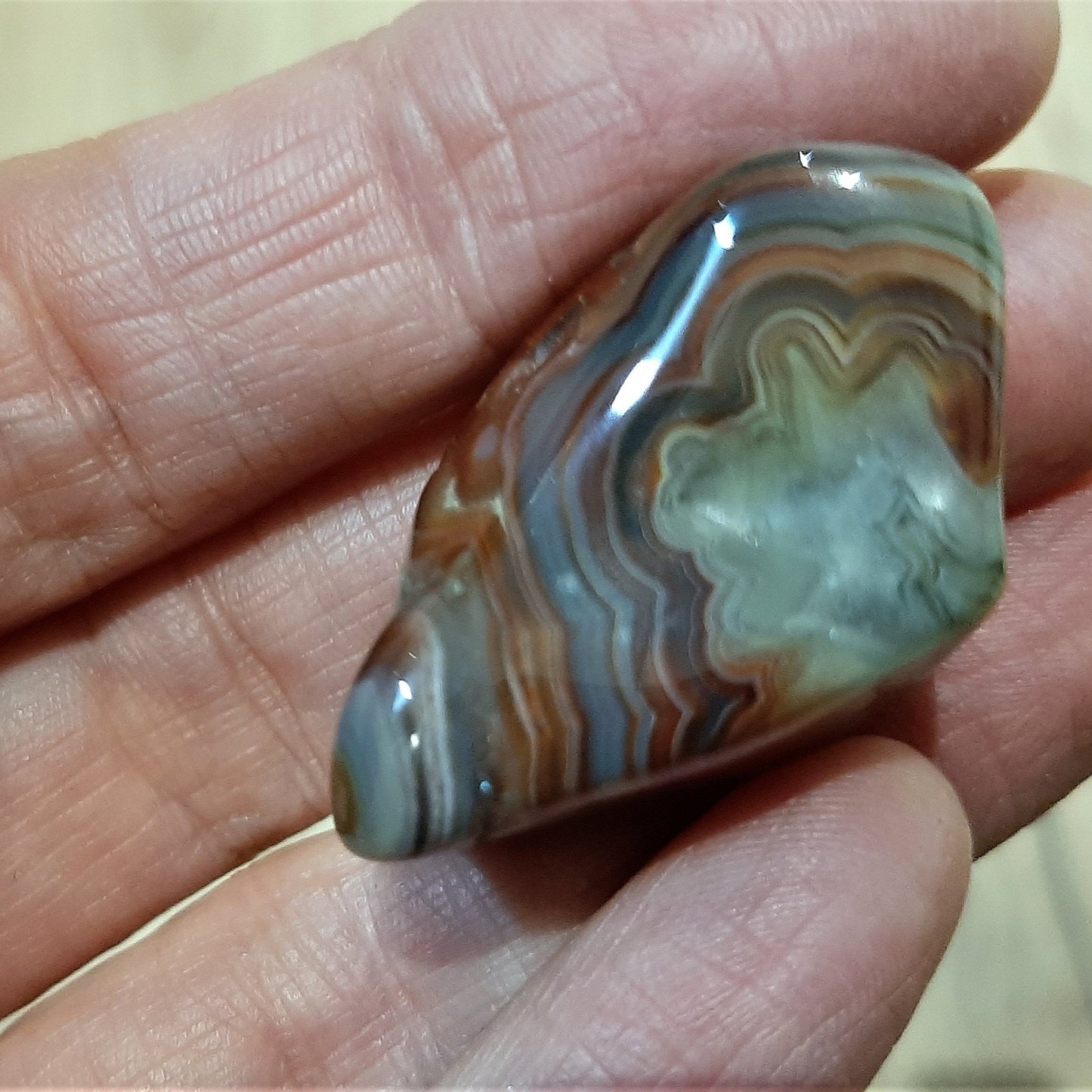 Crazy Lace Agate Tumblestone (M)