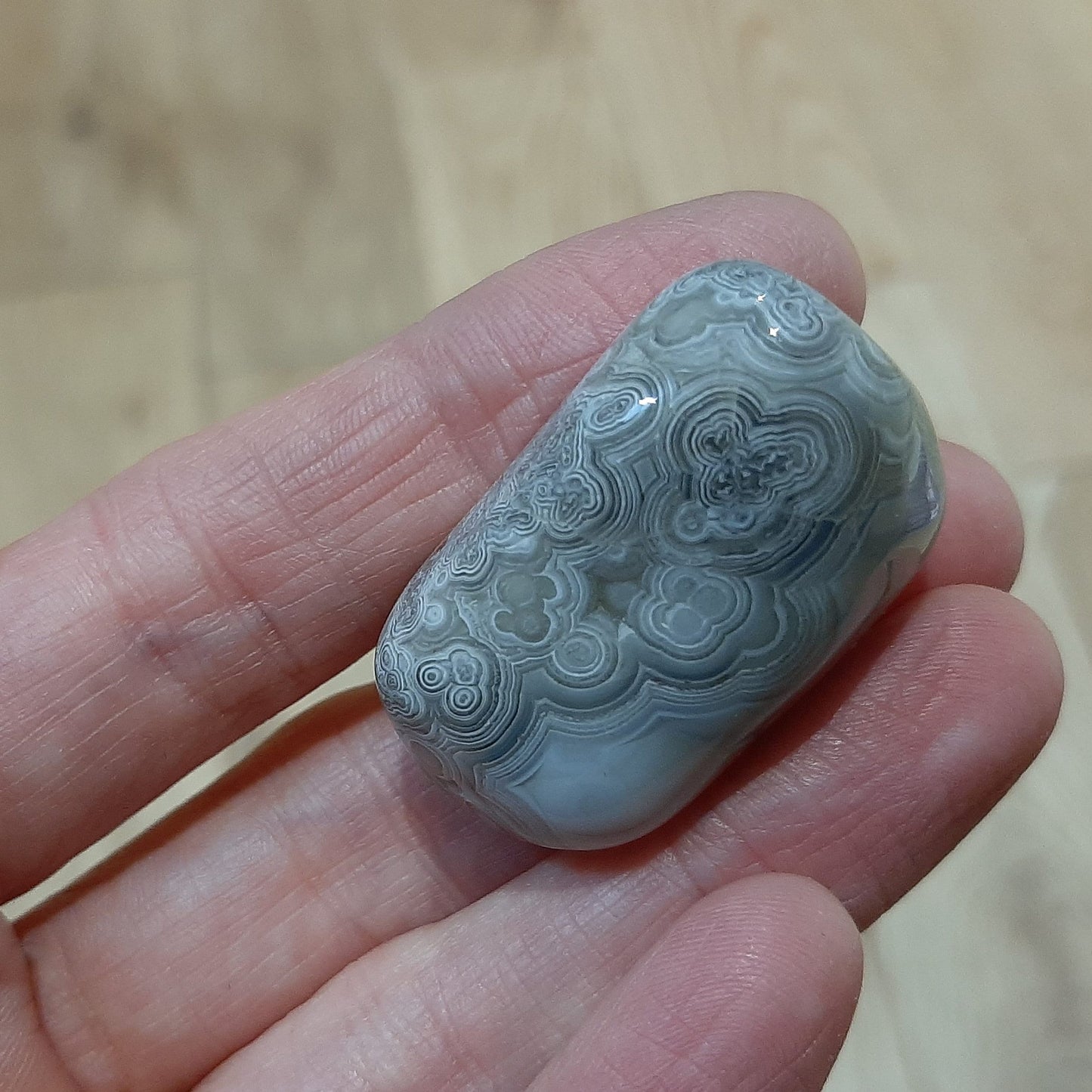Crazy Lace Agate Tumblestone (M)