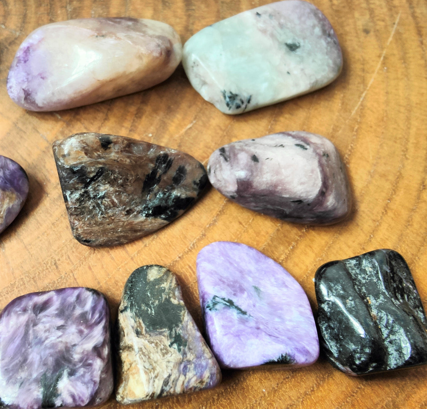 Charoite Tumblestone (S/M)