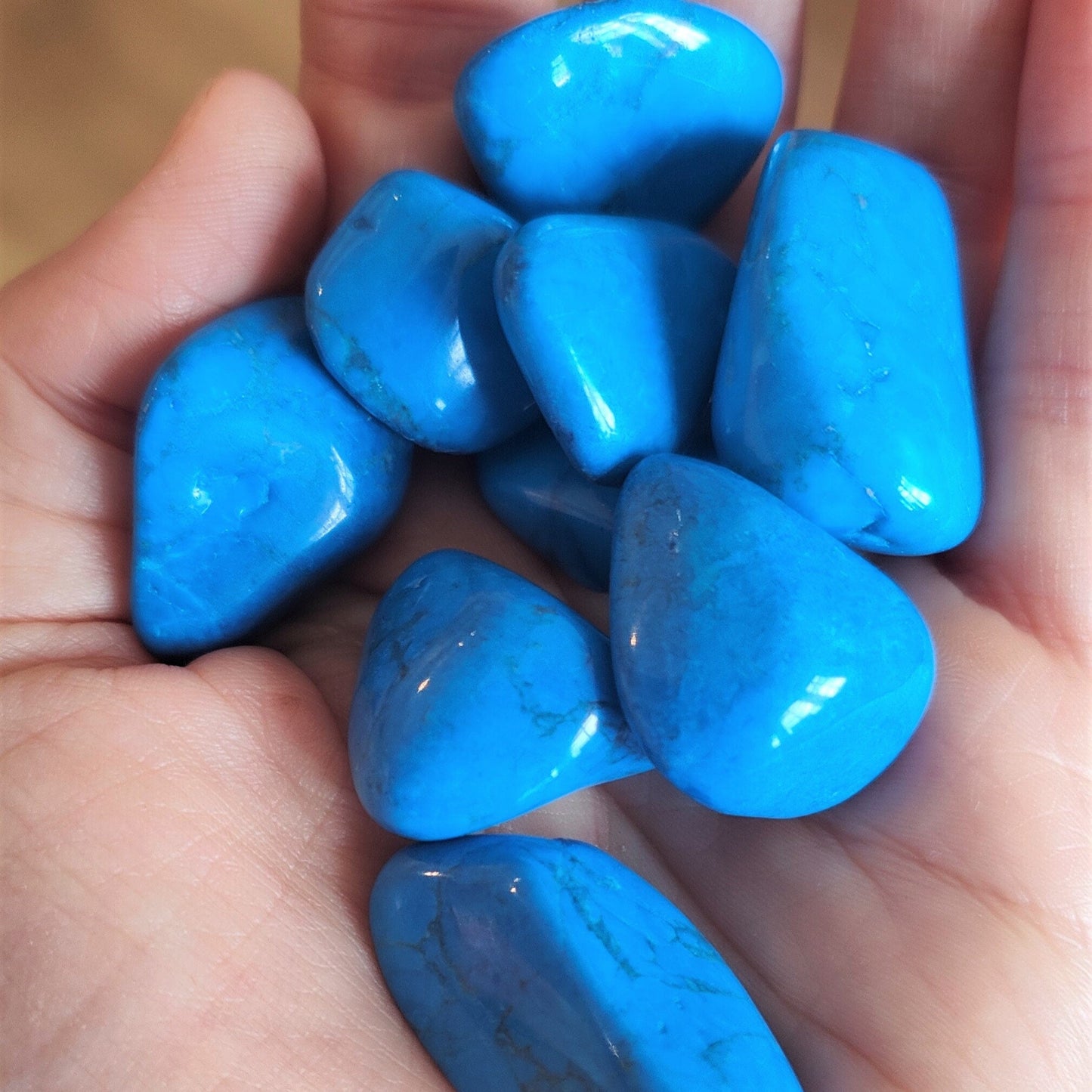 Blue Howlite Tumblestone (M)