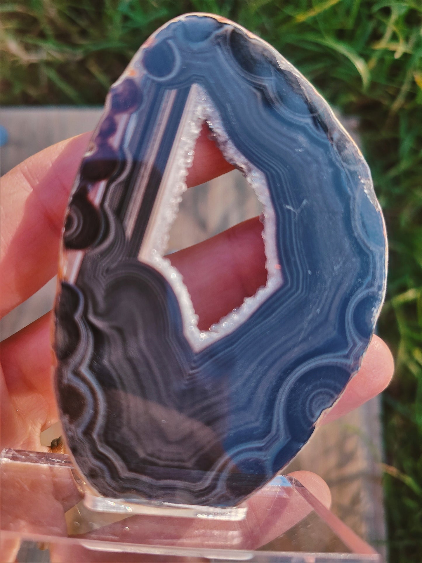 Black/White Agate Slice on stand