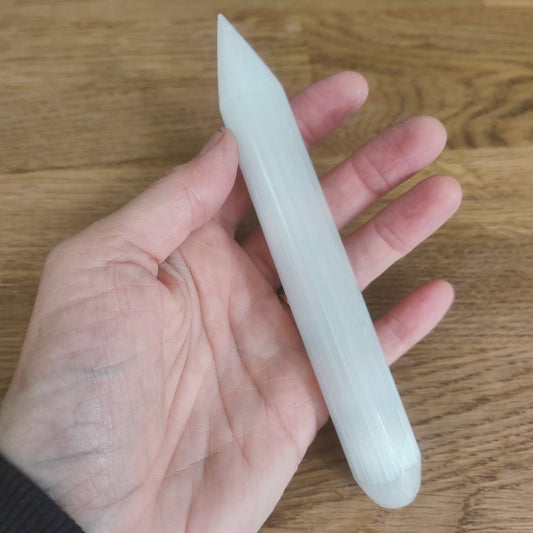 Selenite natural pointed wand