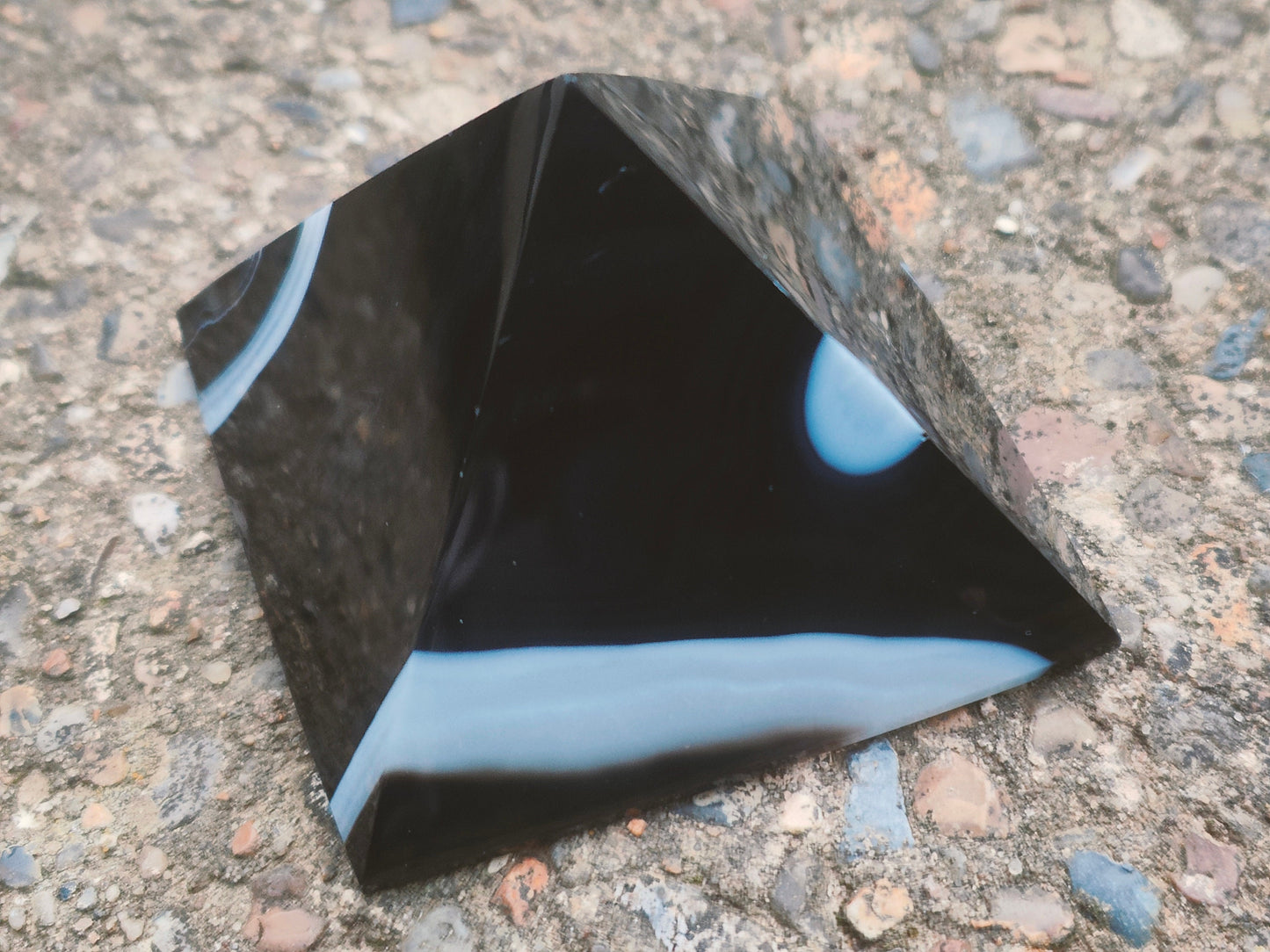 Black Agate Pyramid 6cm