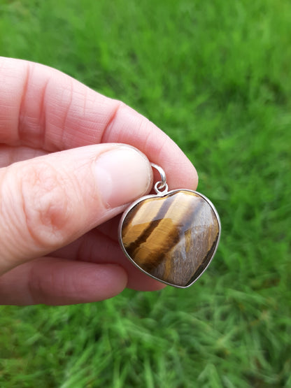 925 Quartz Tigers Eye Heart Pendant