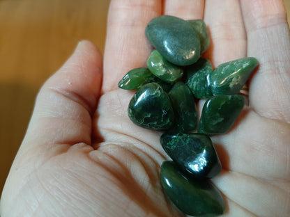 Nephrite Jade Tumblestones (S)