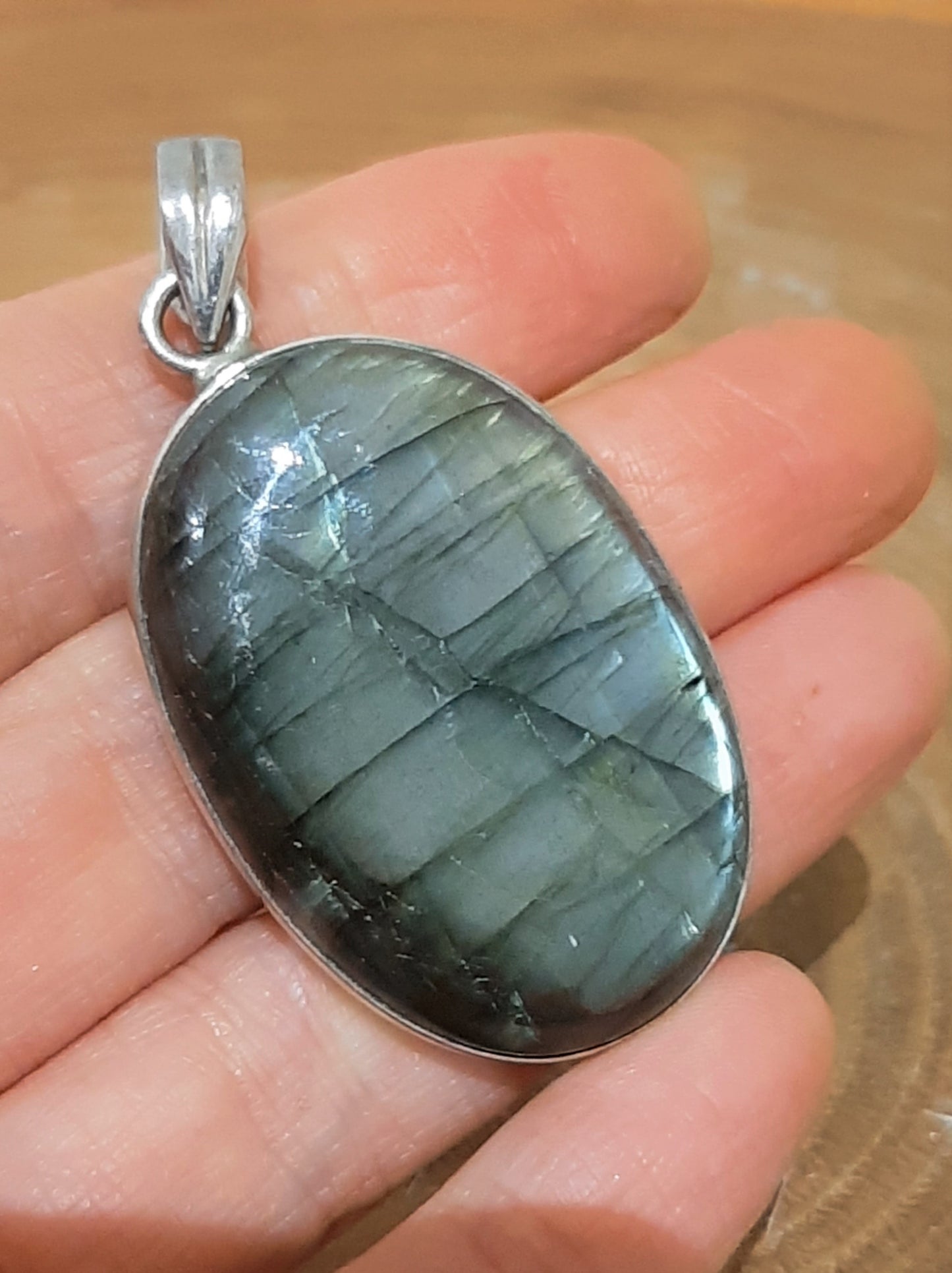 Labradorite Pendant in 925 Silver