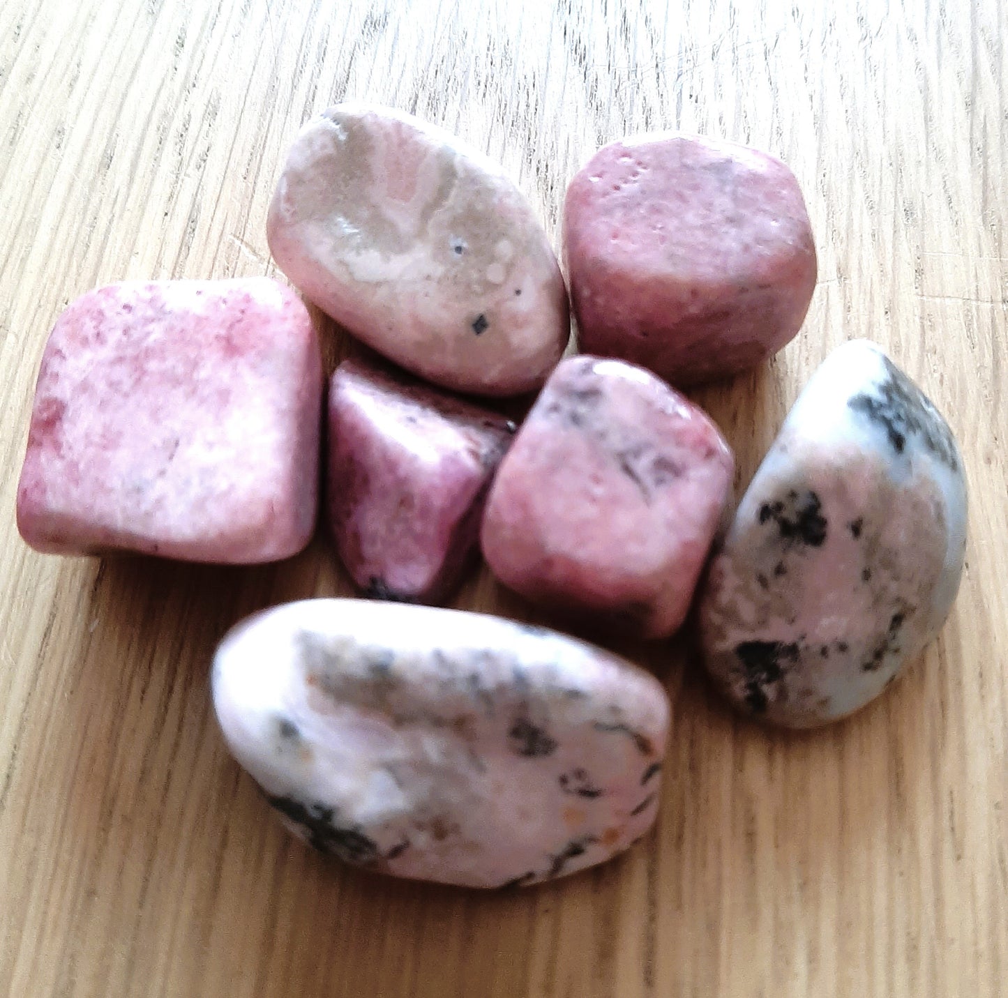 Rhodonite Tumblestones (M)