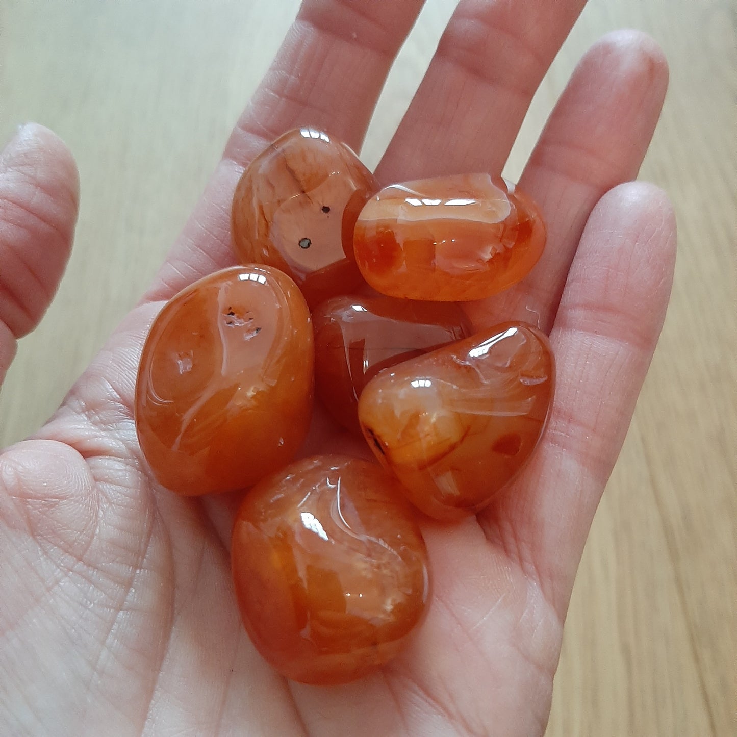 Carnelian Tumblestones (M)