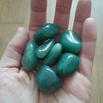 Green Aventurine Tumblestones (M)