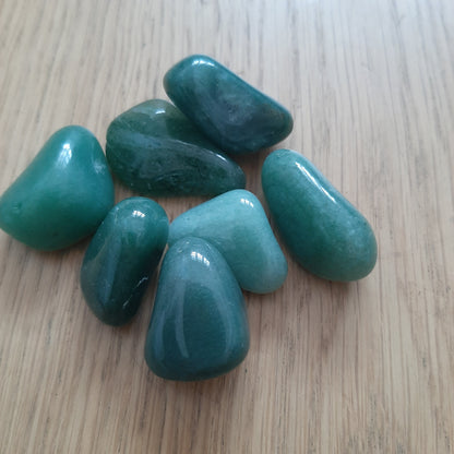 Green Aventurine Tumblestones (M)