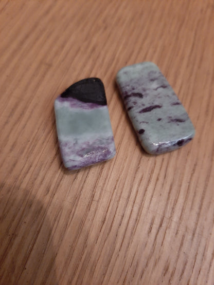 Kammererite Cabocan