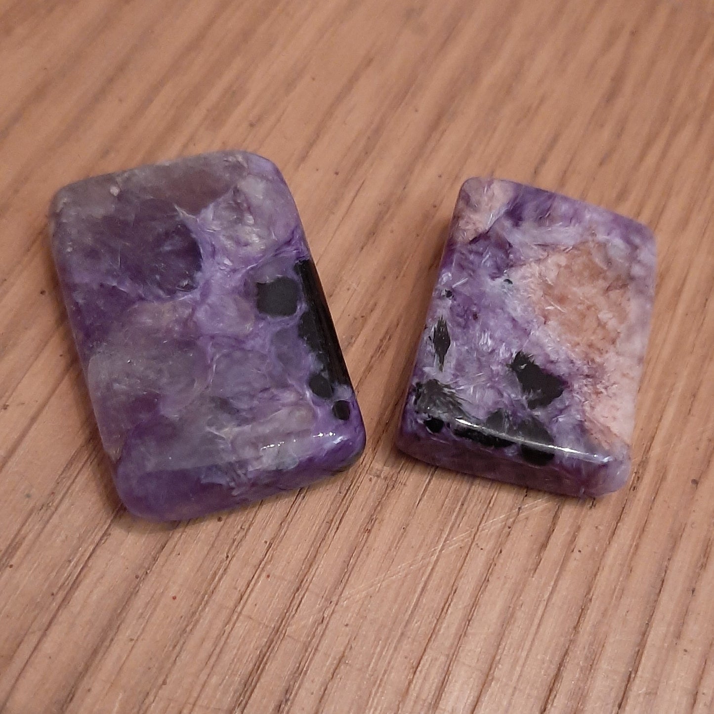 Charoite Cabocans