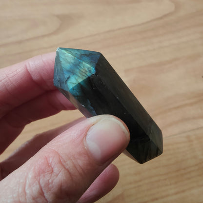 Labradorite Wand 6cm