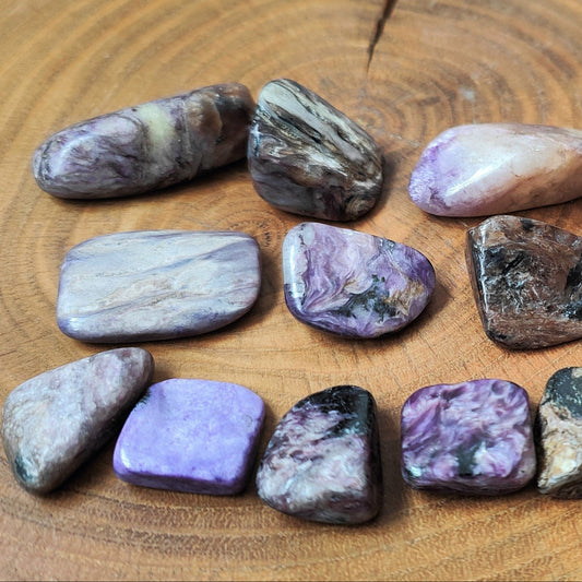 Charoite tumblestones (S/M)