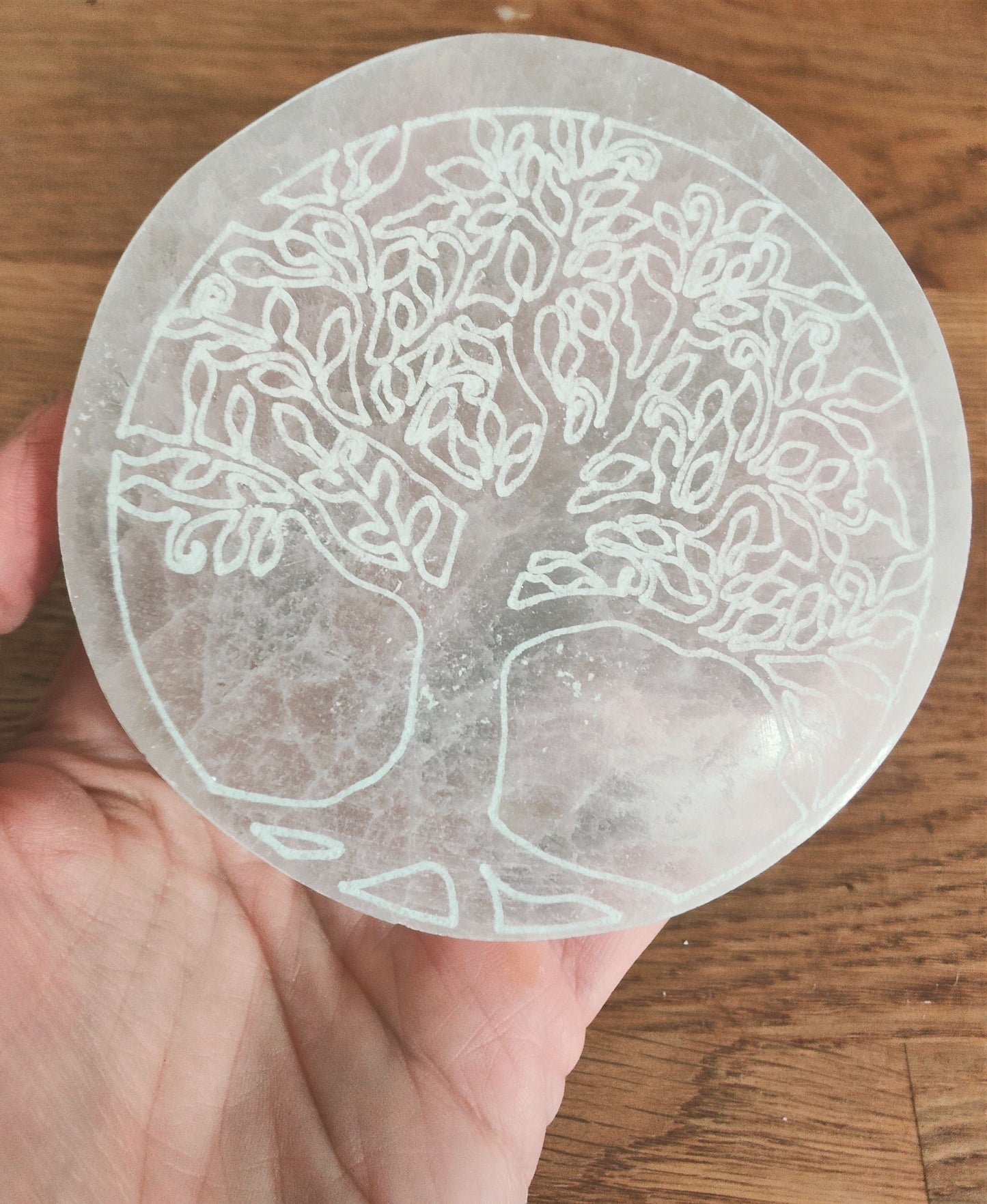 Selenite charging plate